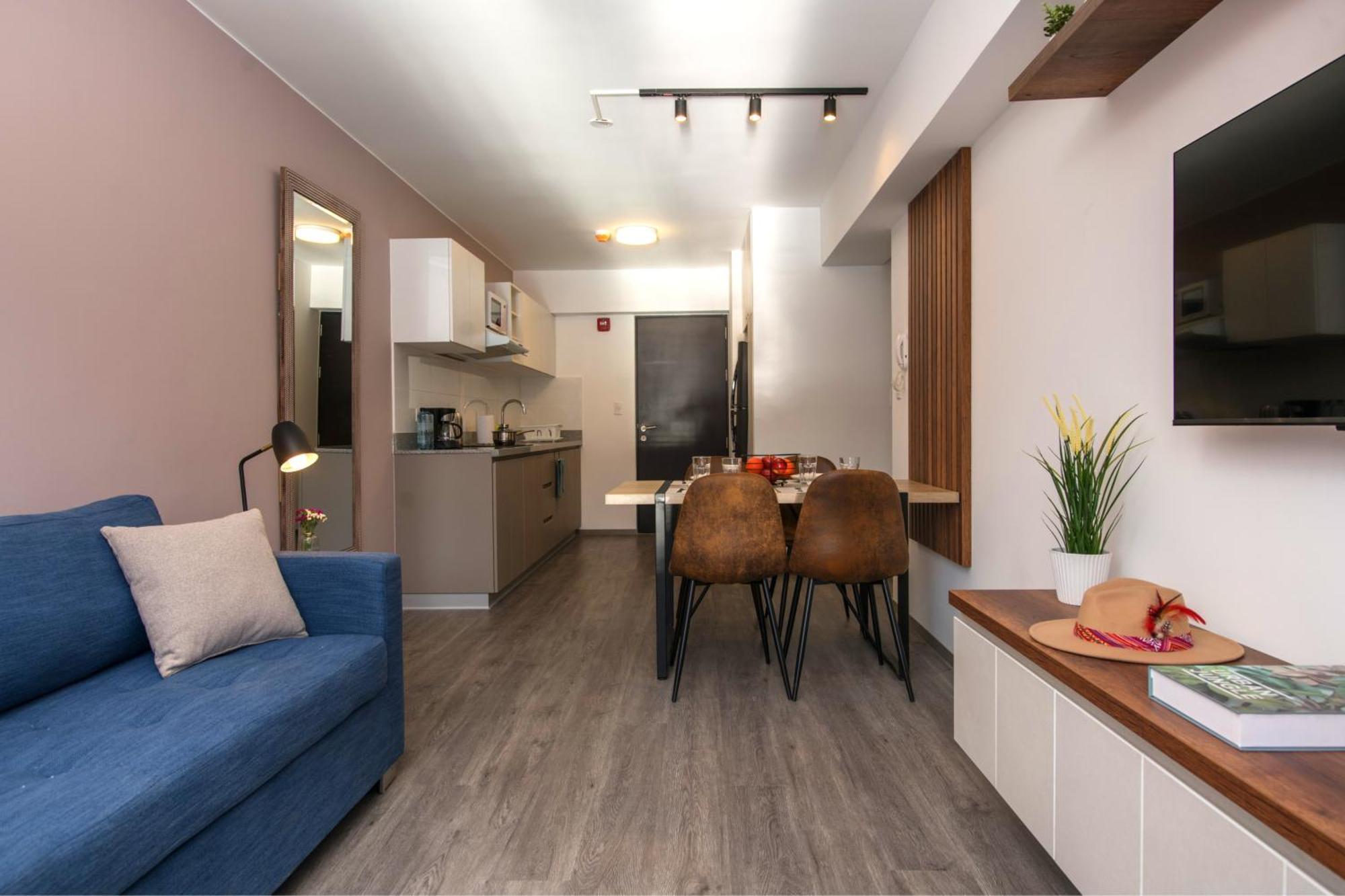 Cozy Modern Heart Of Apartment